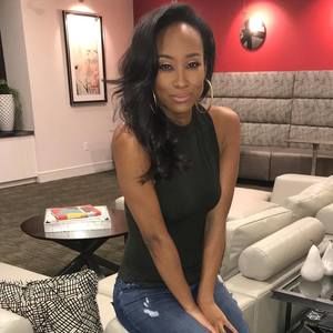 Meet your Posher, Christine